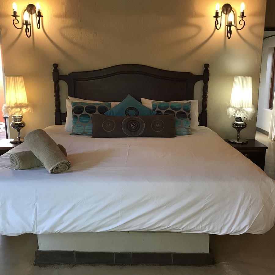 Leadwood Lodge Hoedspruit Exteriör bild